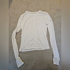 ALO Yoga White Long Sleeve Tee